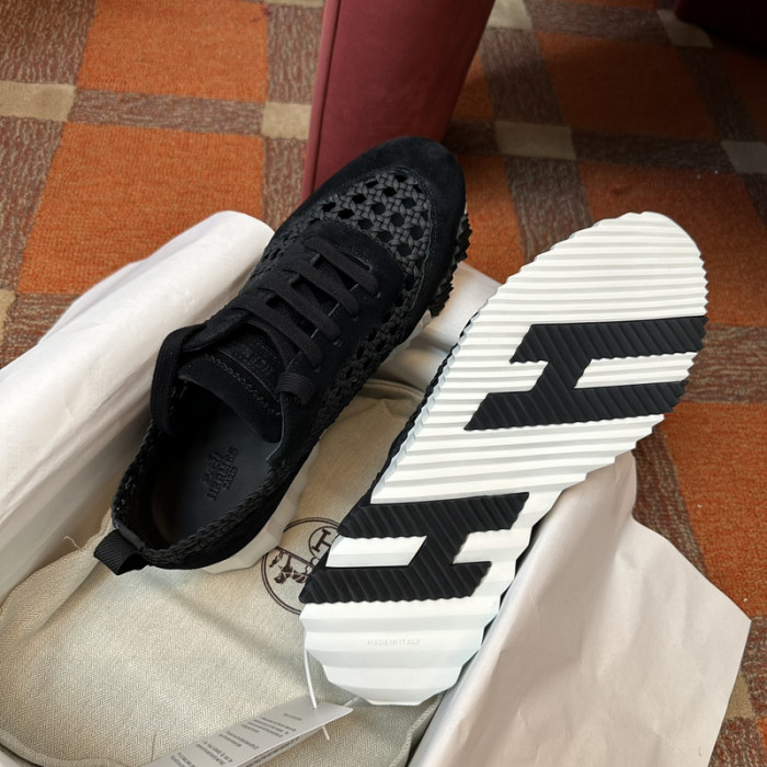 H**me5 snekaers hm020