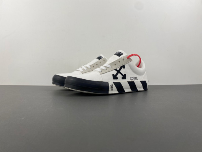 OFF-W c/o Virgil Abloh Vulc Low 1A4WTW