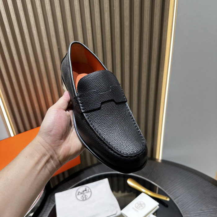 H**me5 loafers hm055
