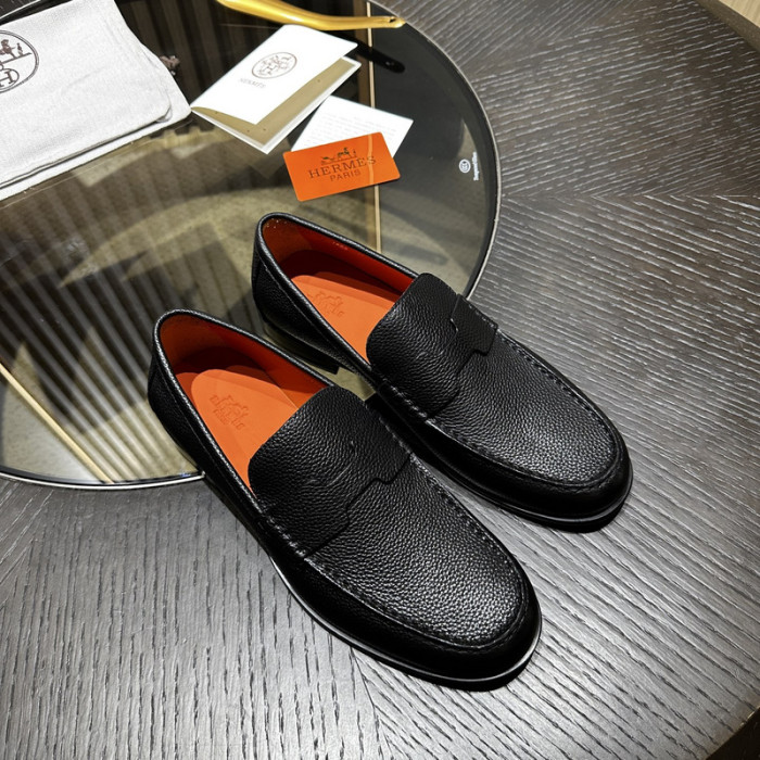 H**me5 loafers hm055