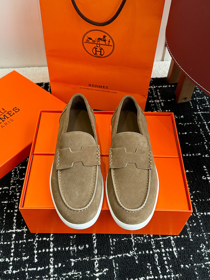 H**me5 loafers hm075