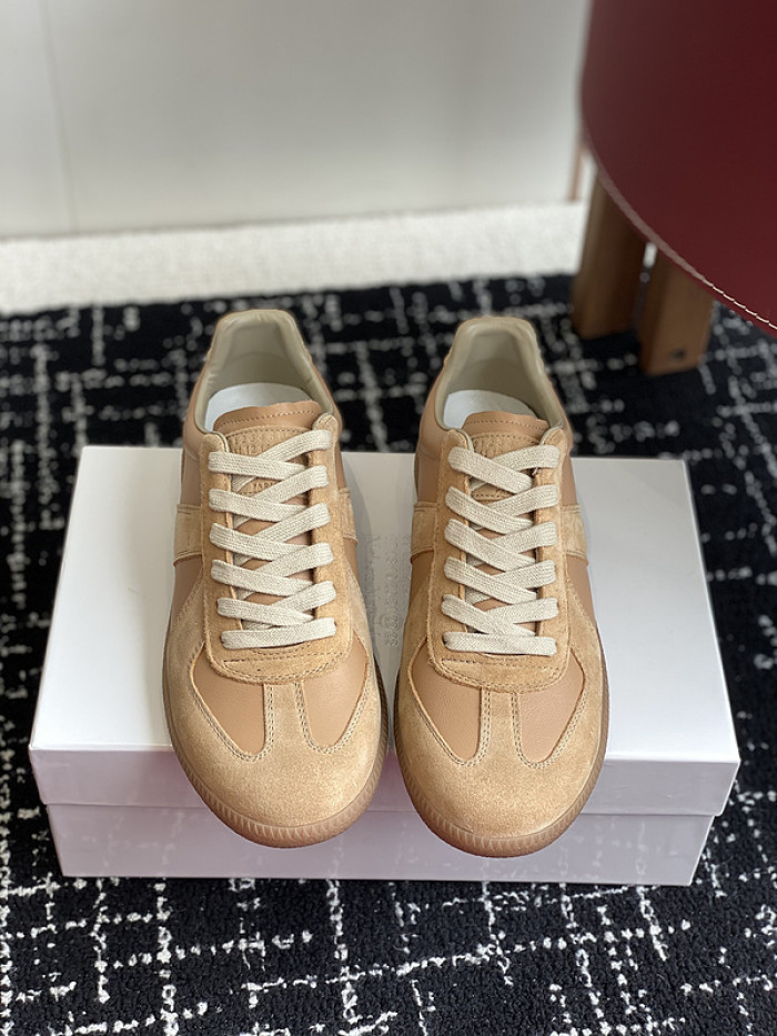 ma1s0n Marg*e1a calfskin s57ws0323