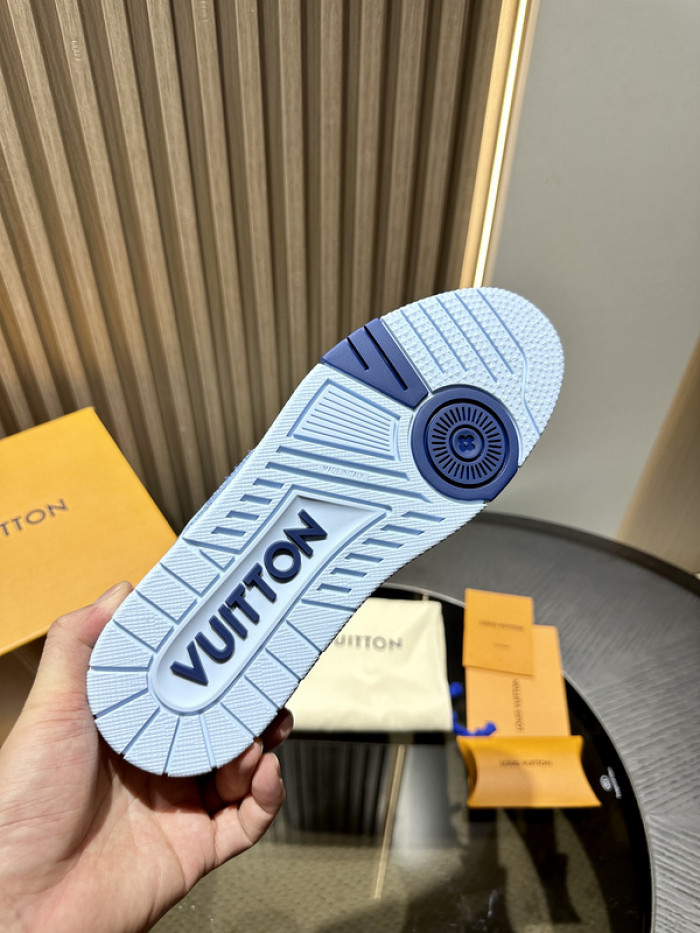 LV snekaers L0000353