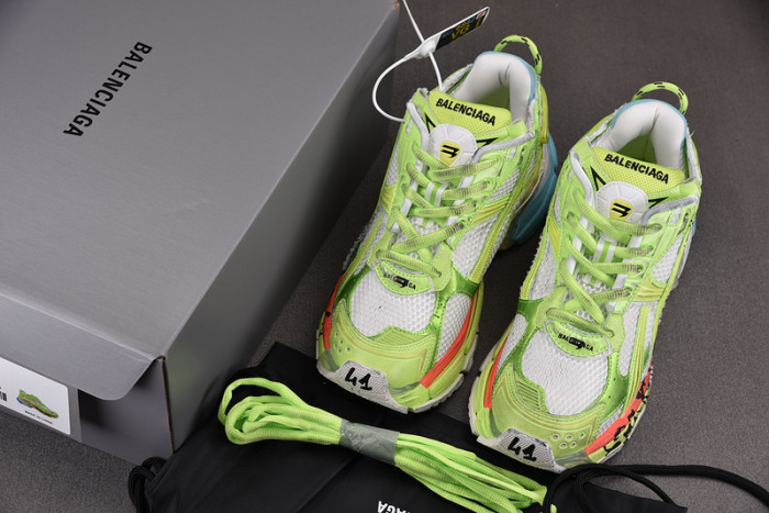 Ba1en*iaga runner sneaker wrnmt 4697