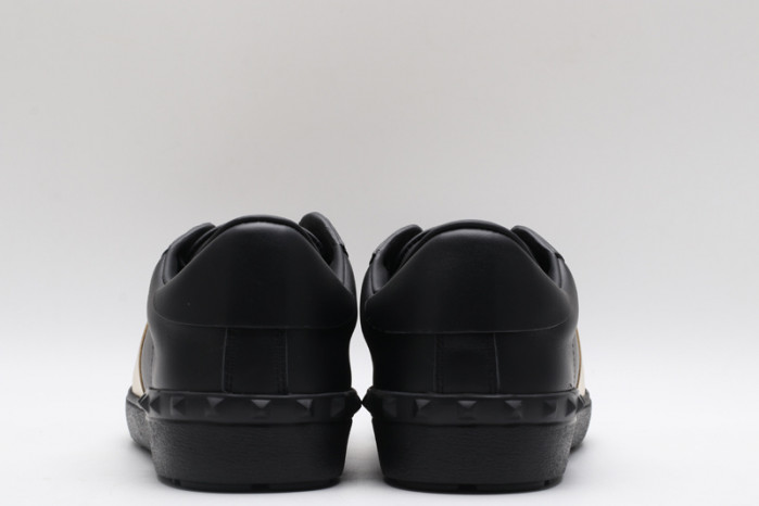 Va1e*ntin0 sneakers vt015