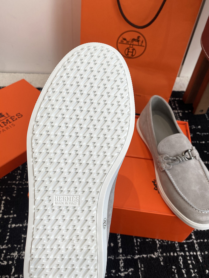 H**me5 loafers hm083